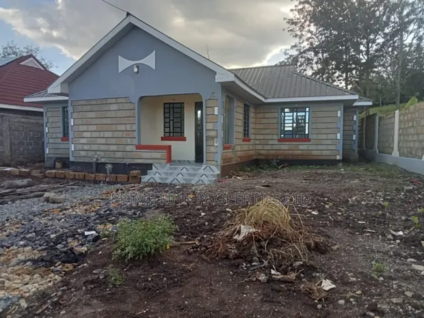3bdrm Bungalow in Matasia for sale