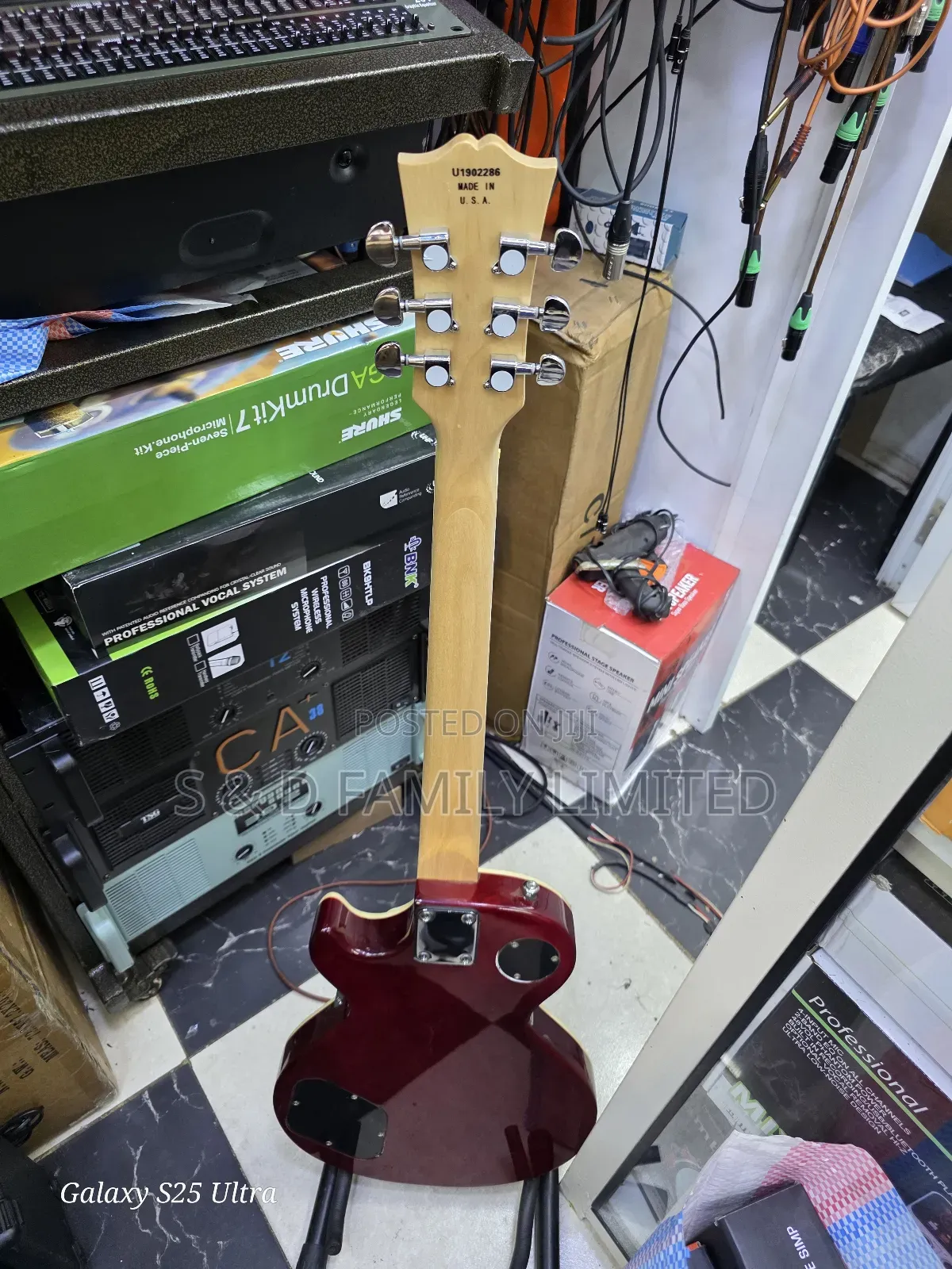 Epiphone Les Paul Electric Guitar