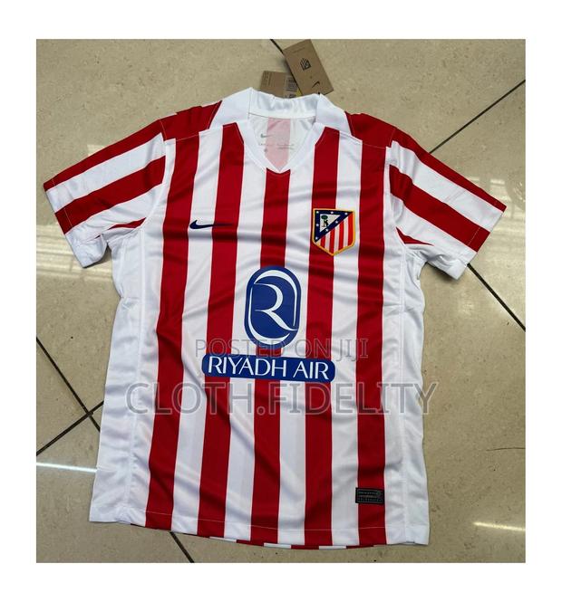 Atletico Madrid Home Jersey. - thumbnail 2