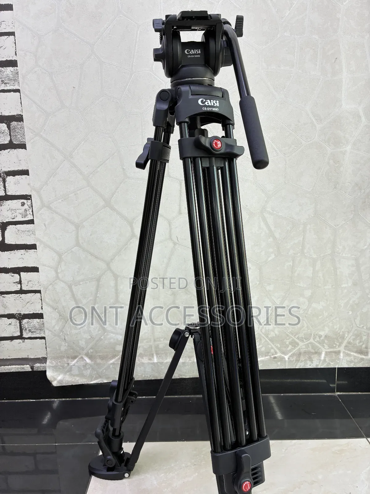 Caisi Dv 1800d