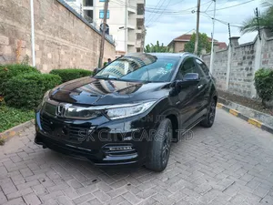 Honda Vezel 1.5 Hybrid 2WD 2018 Matt Black