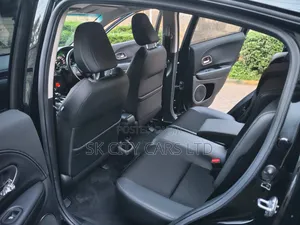 Honda Vezel 1.5 Hybrid 2WD 2018 Matt Black