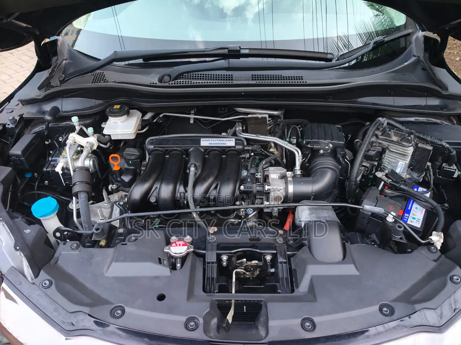 Honda Vezel 1.5 Hybrid 2WD 2018 Matt Black