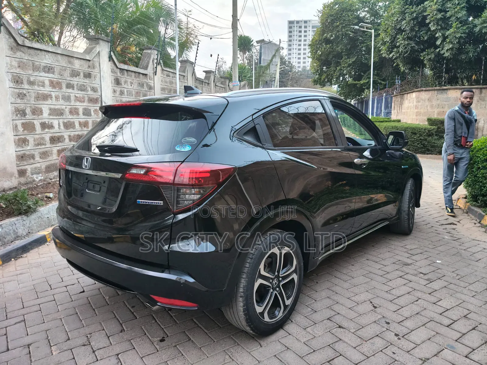 Honda Vezel 1.5 Hybrid 2WD 2018 Matt Black