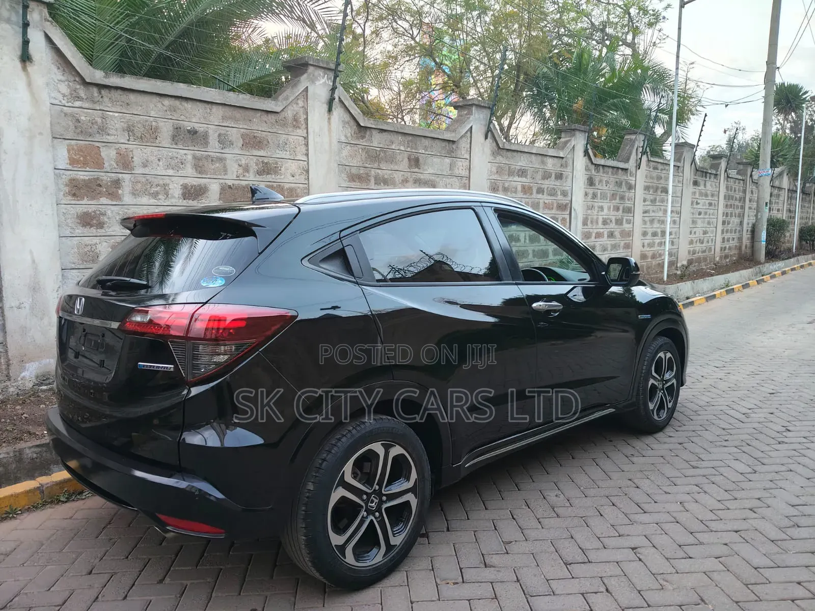 Honda Vezel 1.5 Hybrid 2WD 2018 Matt Black