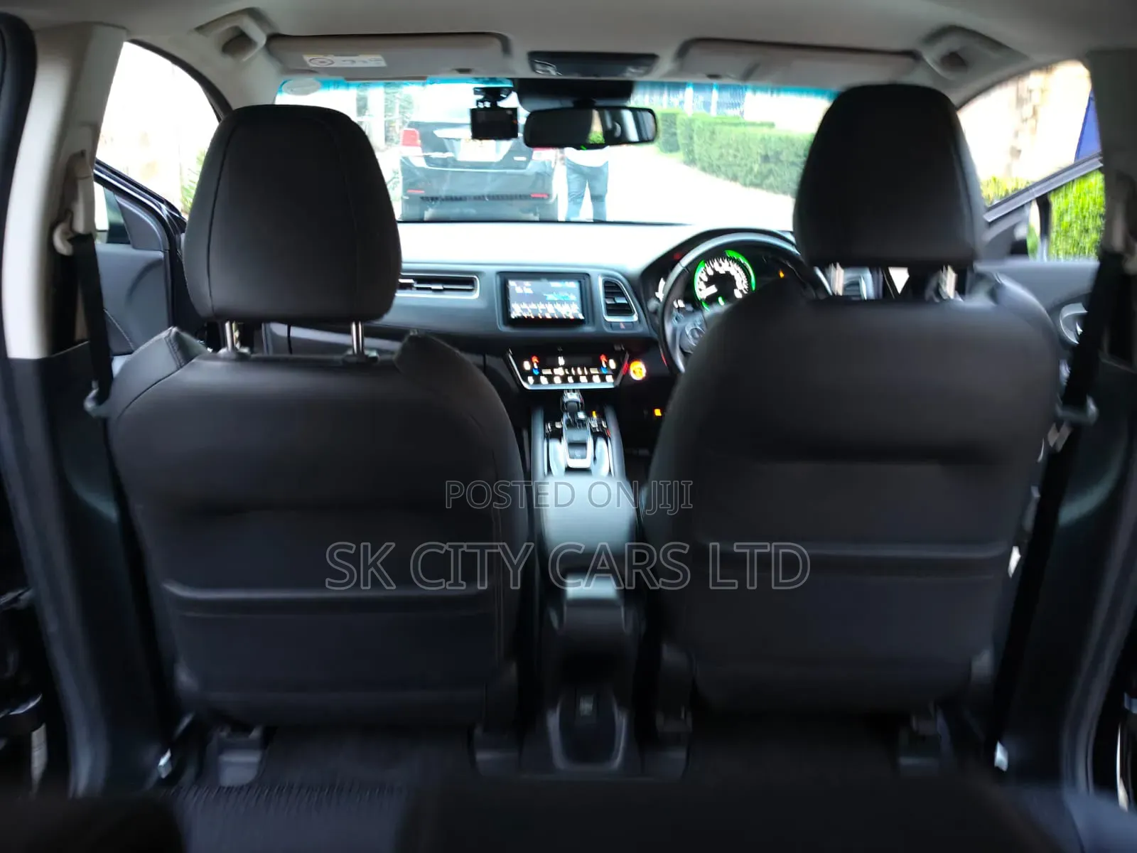 Honda Vezel 1.5 Hybrid 2WD 2018 Matt Black