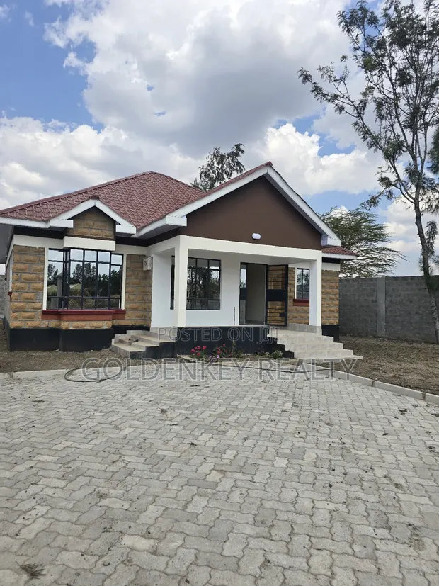 3bdrm Bungalow in Kitengela for sale
