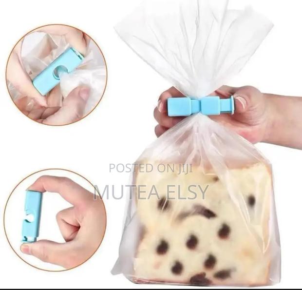 Blue,Green Pink Food Storage Sealer Clamps - thumbnail 4