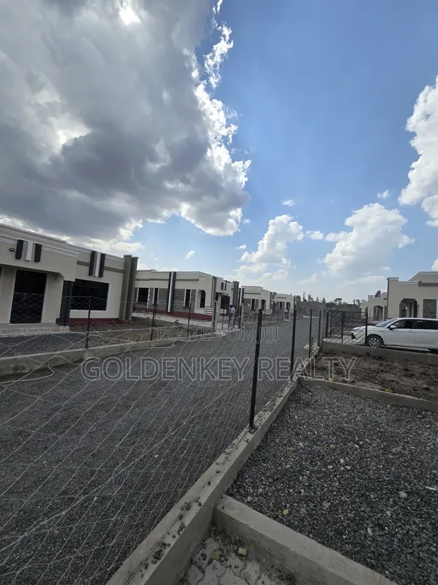 4bdrm Bungalow in Kitengela for sale