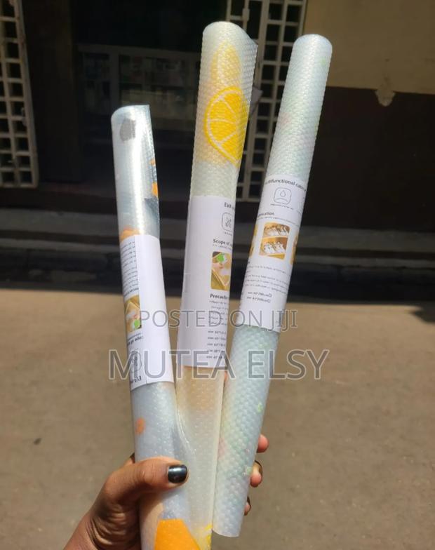 White, Yellow and Red Drawer Mat Shelf Liners - main view