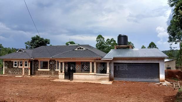 Home Car Garaga Doors - thumbnail 2