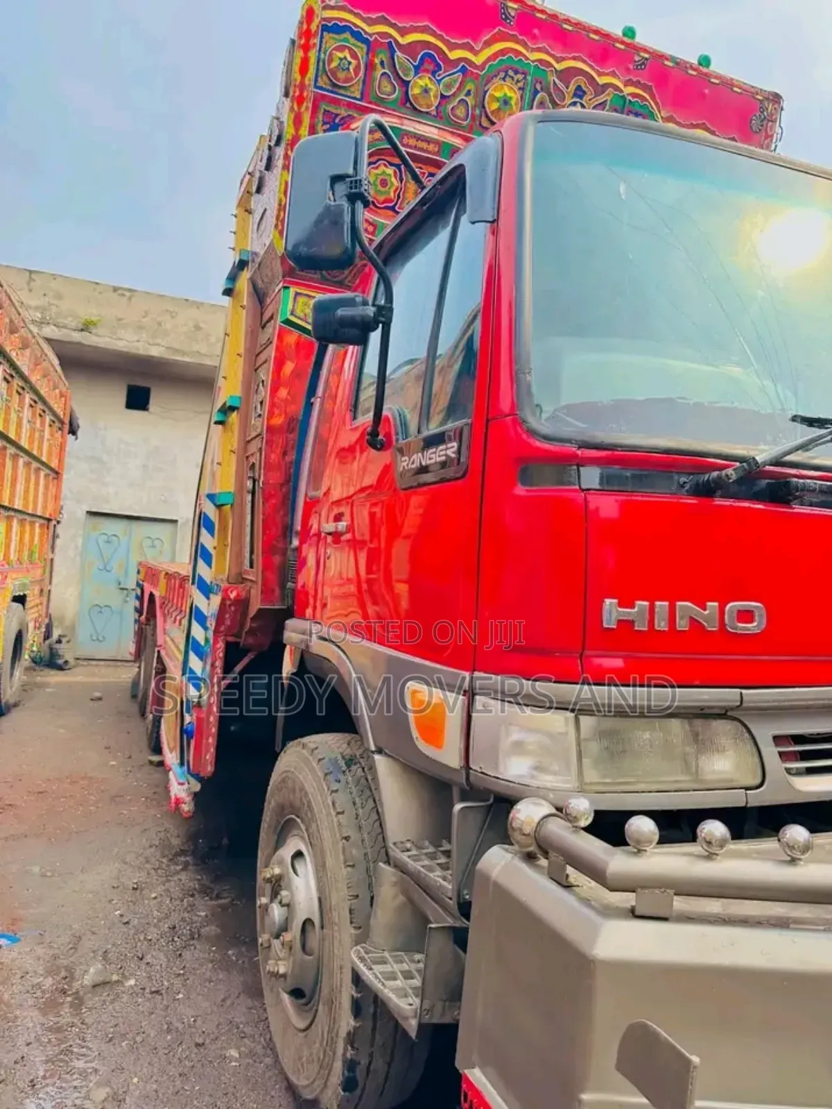 Trailers for Logistics Services Are at Hand