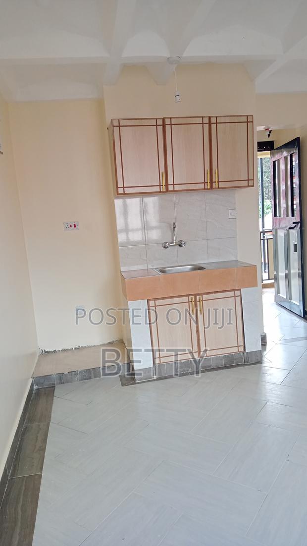 Studio Apartment in Ruaka for rent