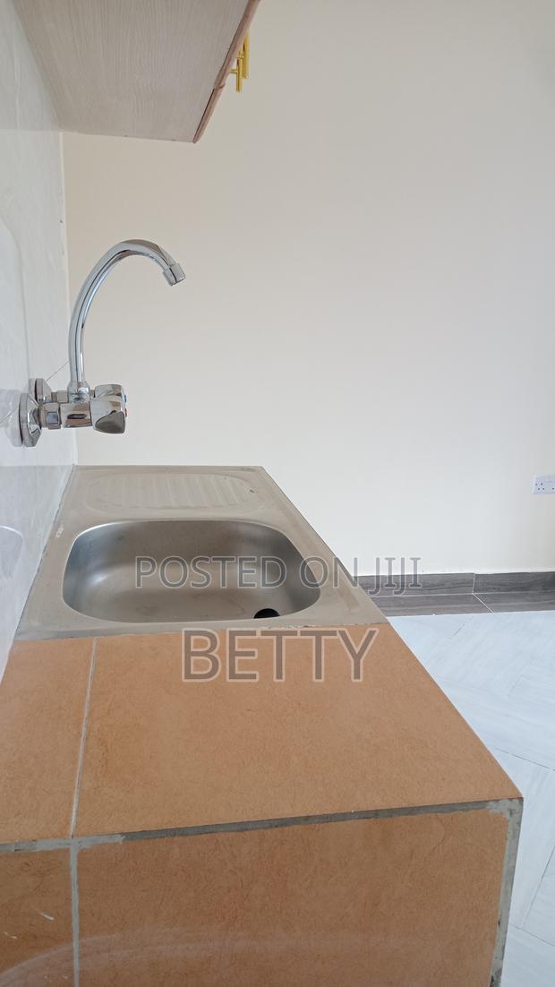 Studio Apartment in Ruaka for rent - thumbnail 4