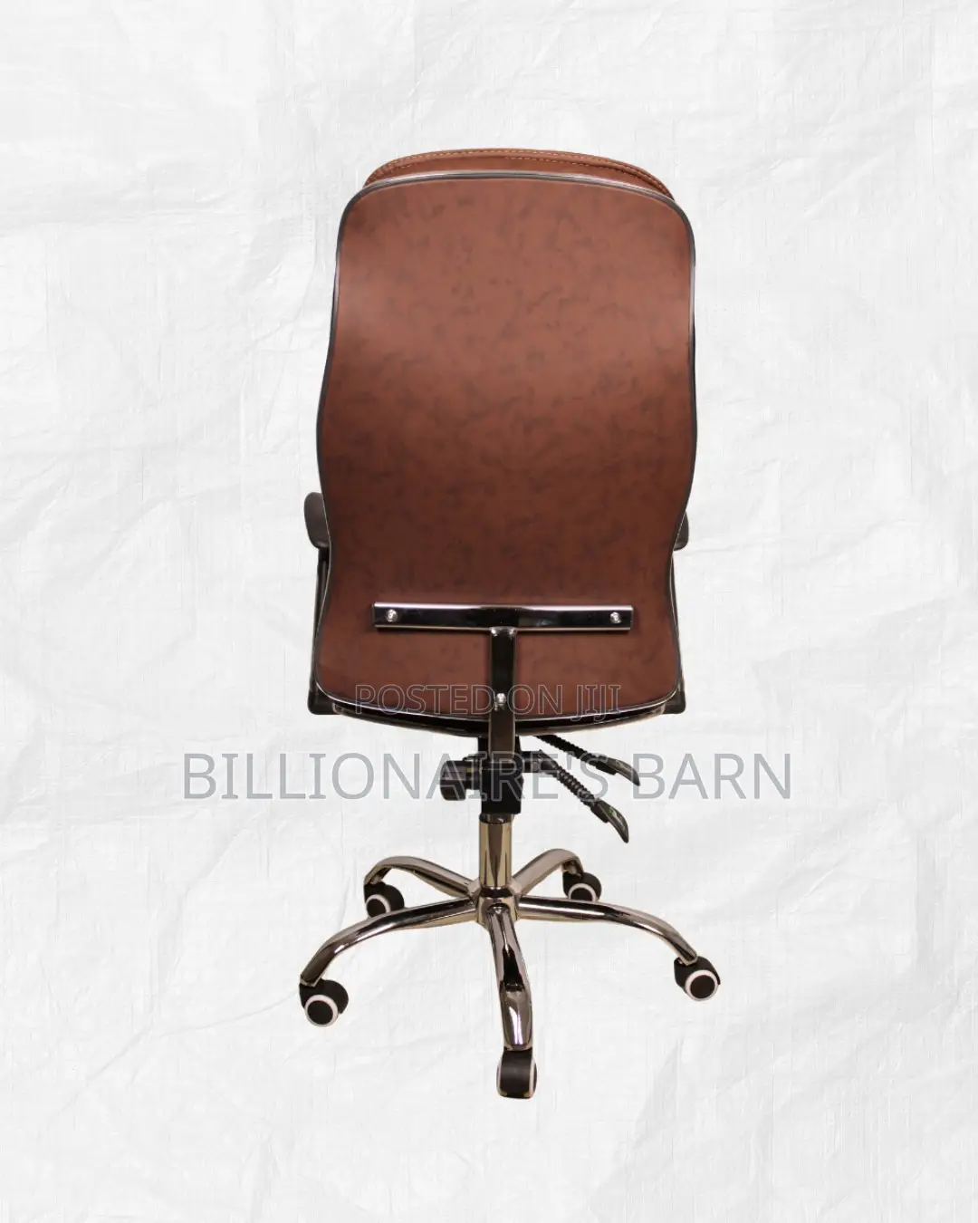 Ergonomic_executive_leather_chair__high_back_padded_armrest