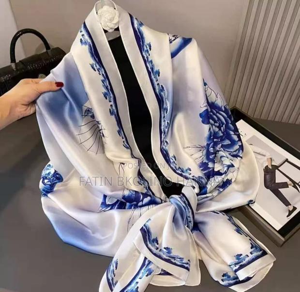 Silk Scarf Fashionable - thumbnail 2