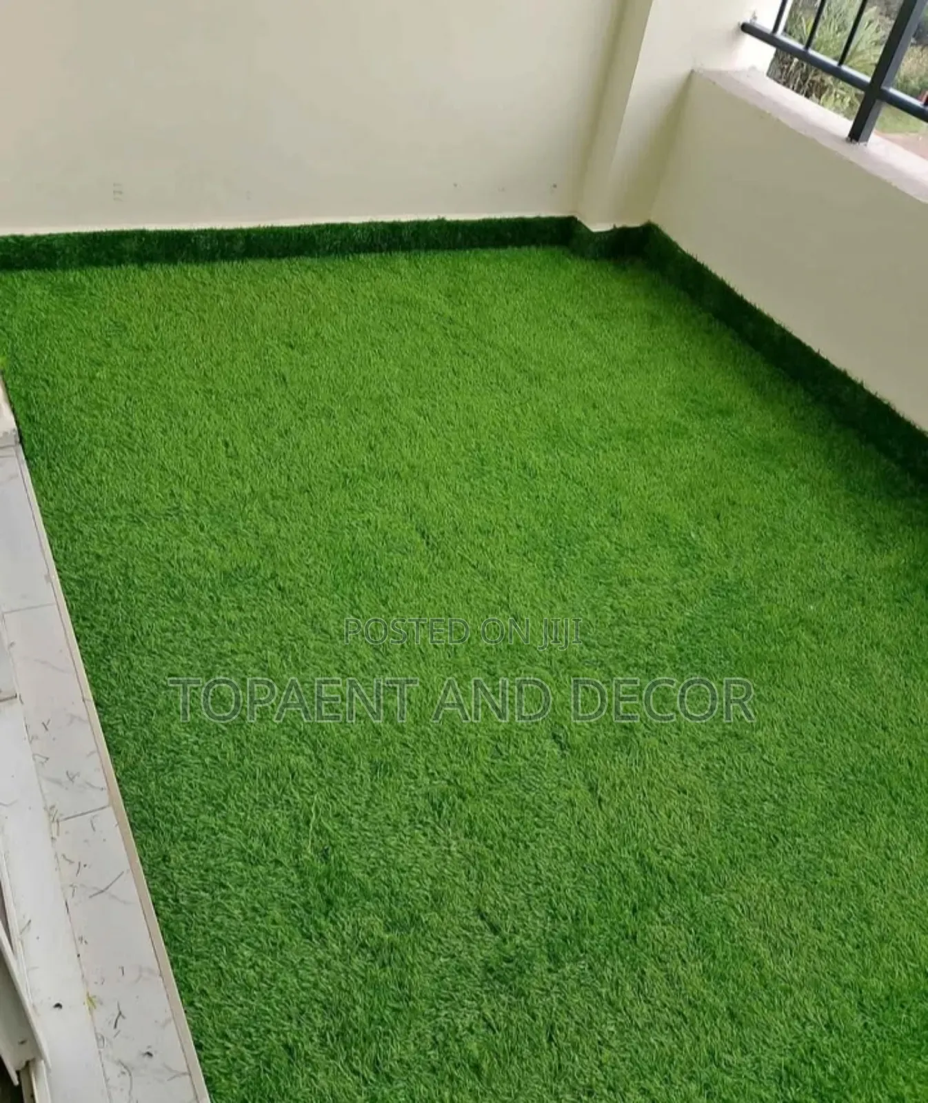 Realistic Artificial Lawn Covering