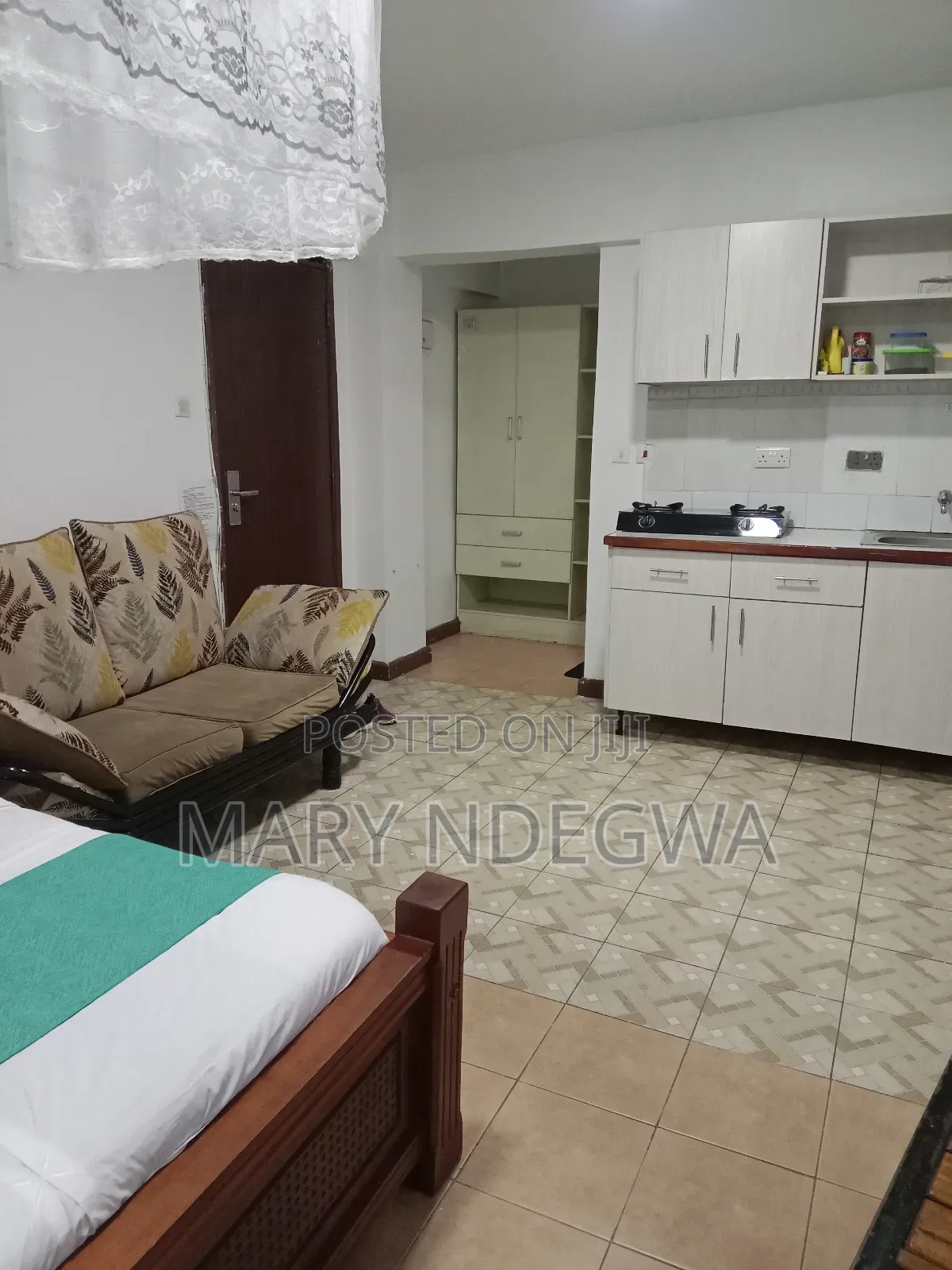 Airbnb Studio in Ngara With Rooftop Pool and Cityview