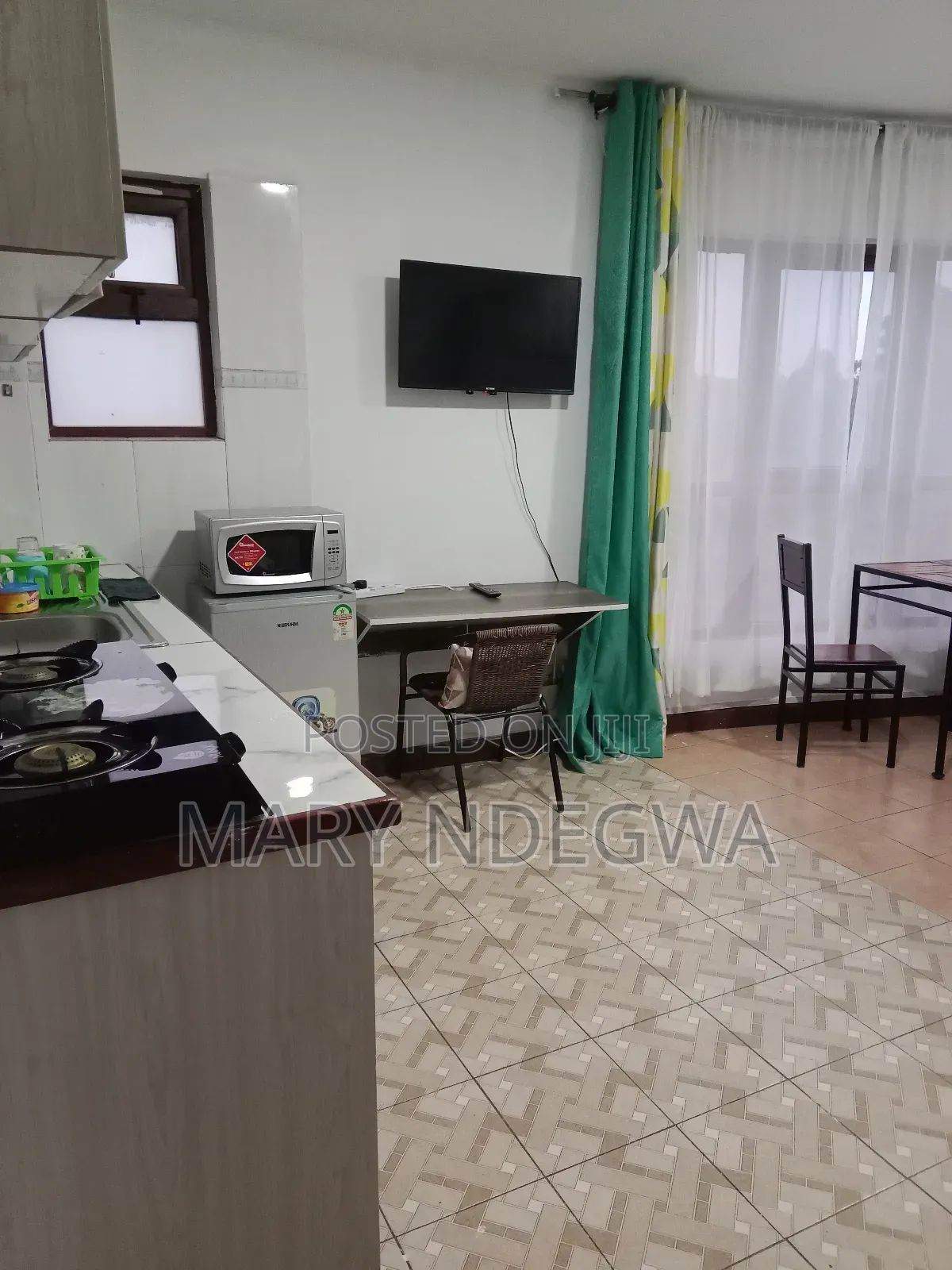 Airbnb Studio in Ngara With Rooftop Pool and Cityview