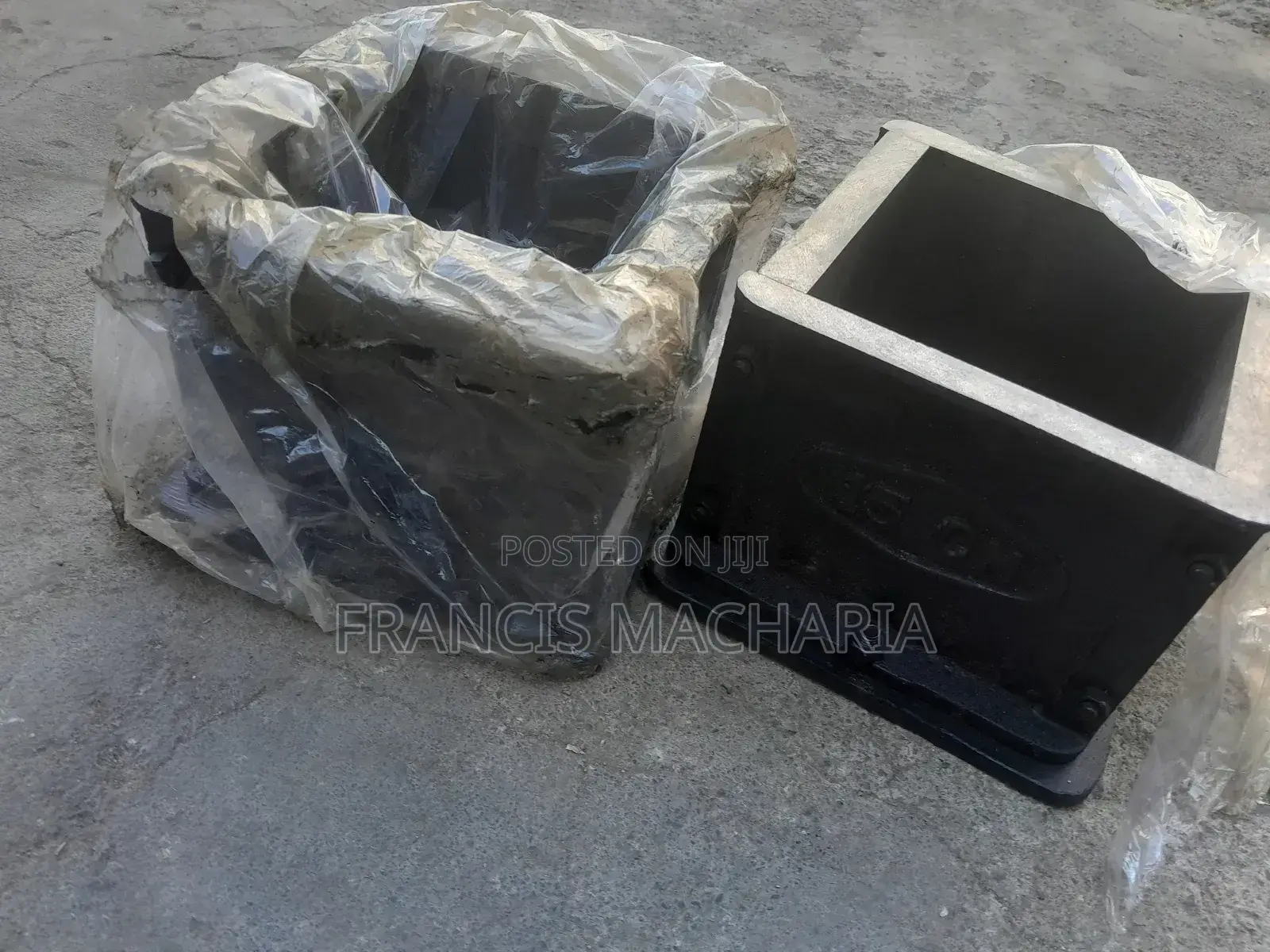 Brand New Test Cube Moulds