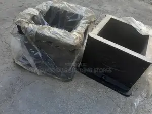 Brand New Test Cube Moulds