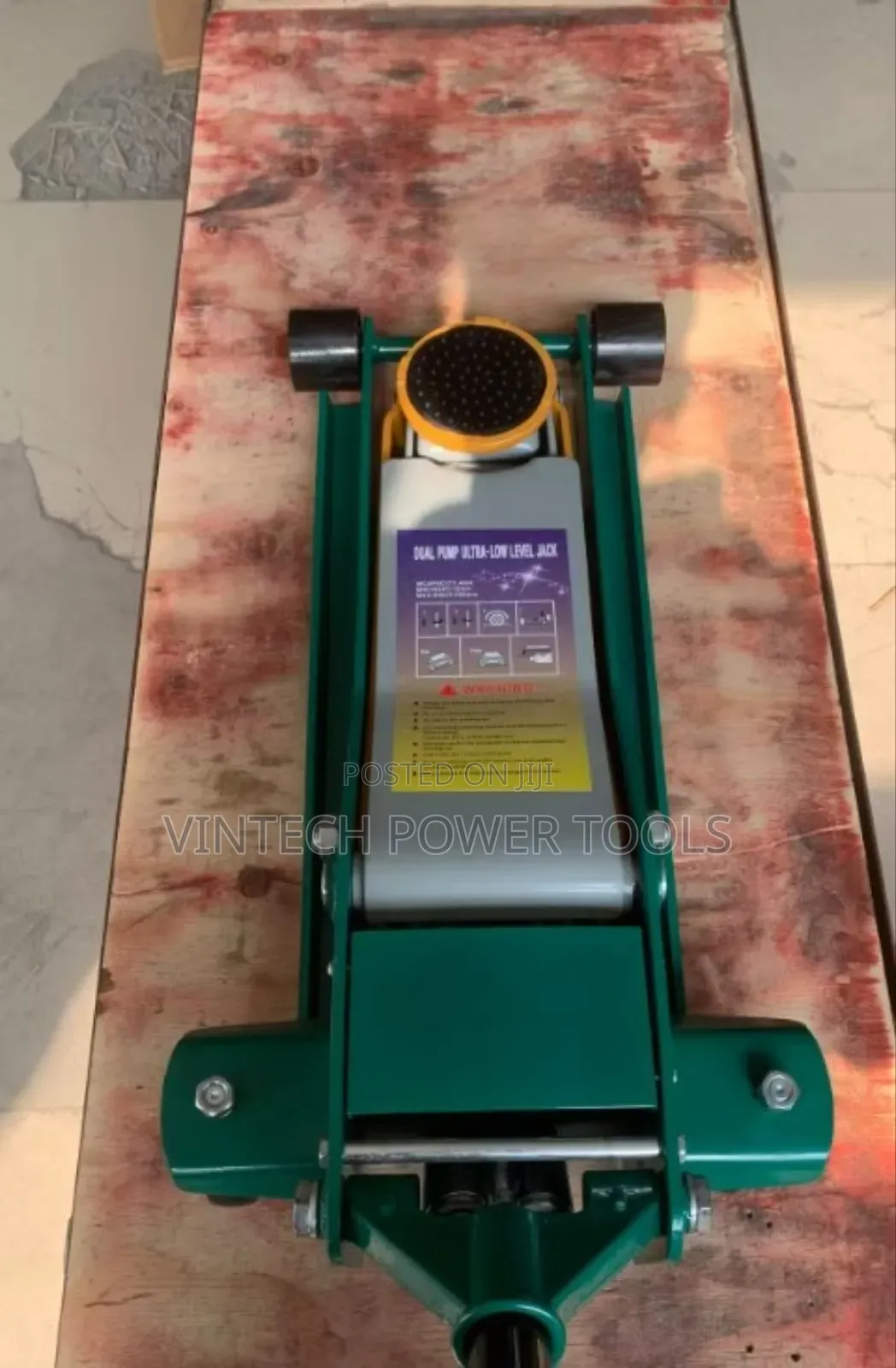 Four Tone Trolley Jack