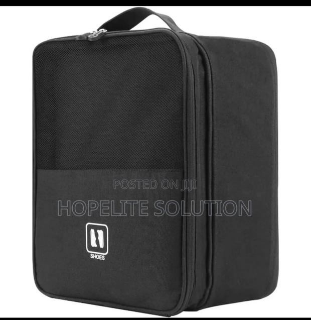 Waterproof Travel Shoe Bag - thumbnail 4