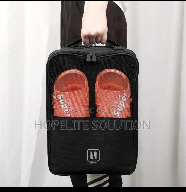 Waterproof Travel Shoe Bag - thumbnail 5