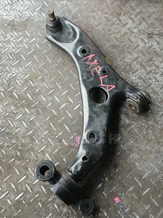 Mazda Axela Arm New Model - thumbnail 2