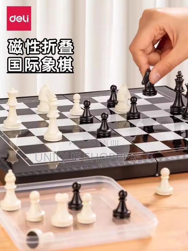 *3 in 1 Game*
Has 3 Games Chess,Draughts,Snake and Ladder - thumbnail 2