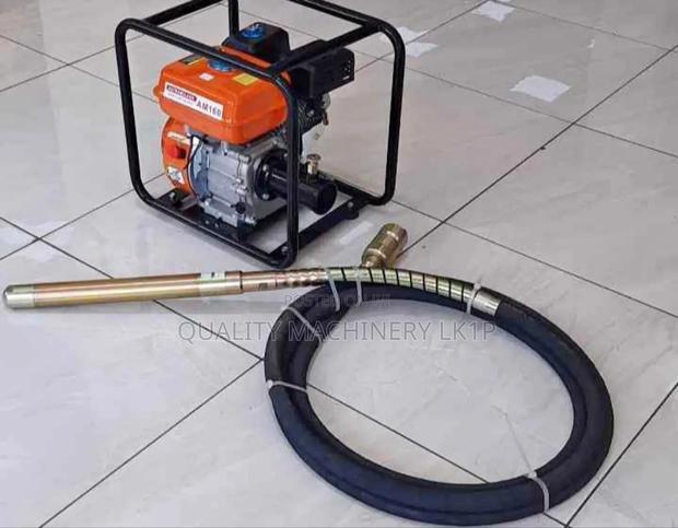 Confirmed Petrol Poker Vibrator
