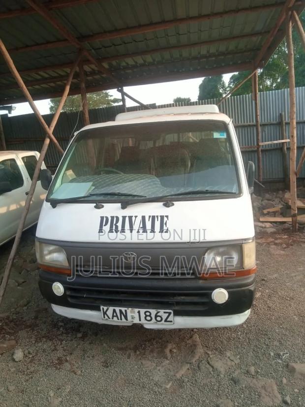 Toyota HiAce 2015 White - thumbnail 6