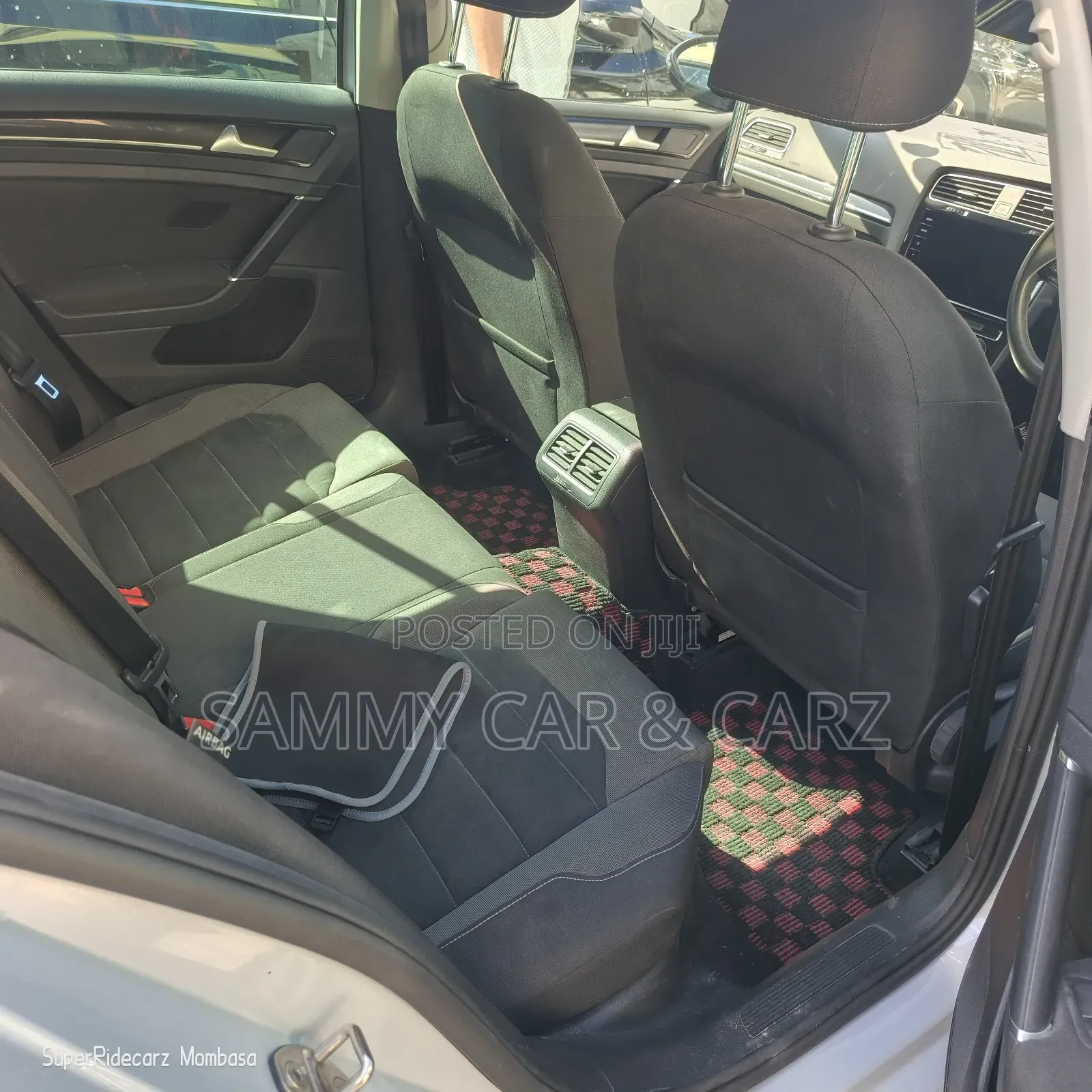 Volkswagen Golf 2018 Pearl