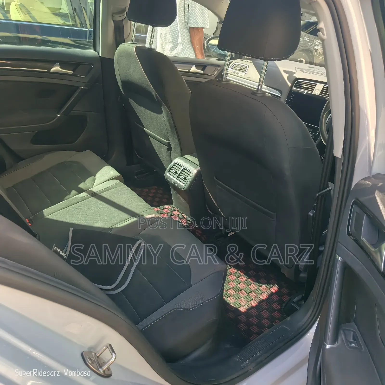Volkswagen Golf 2018 Pearl