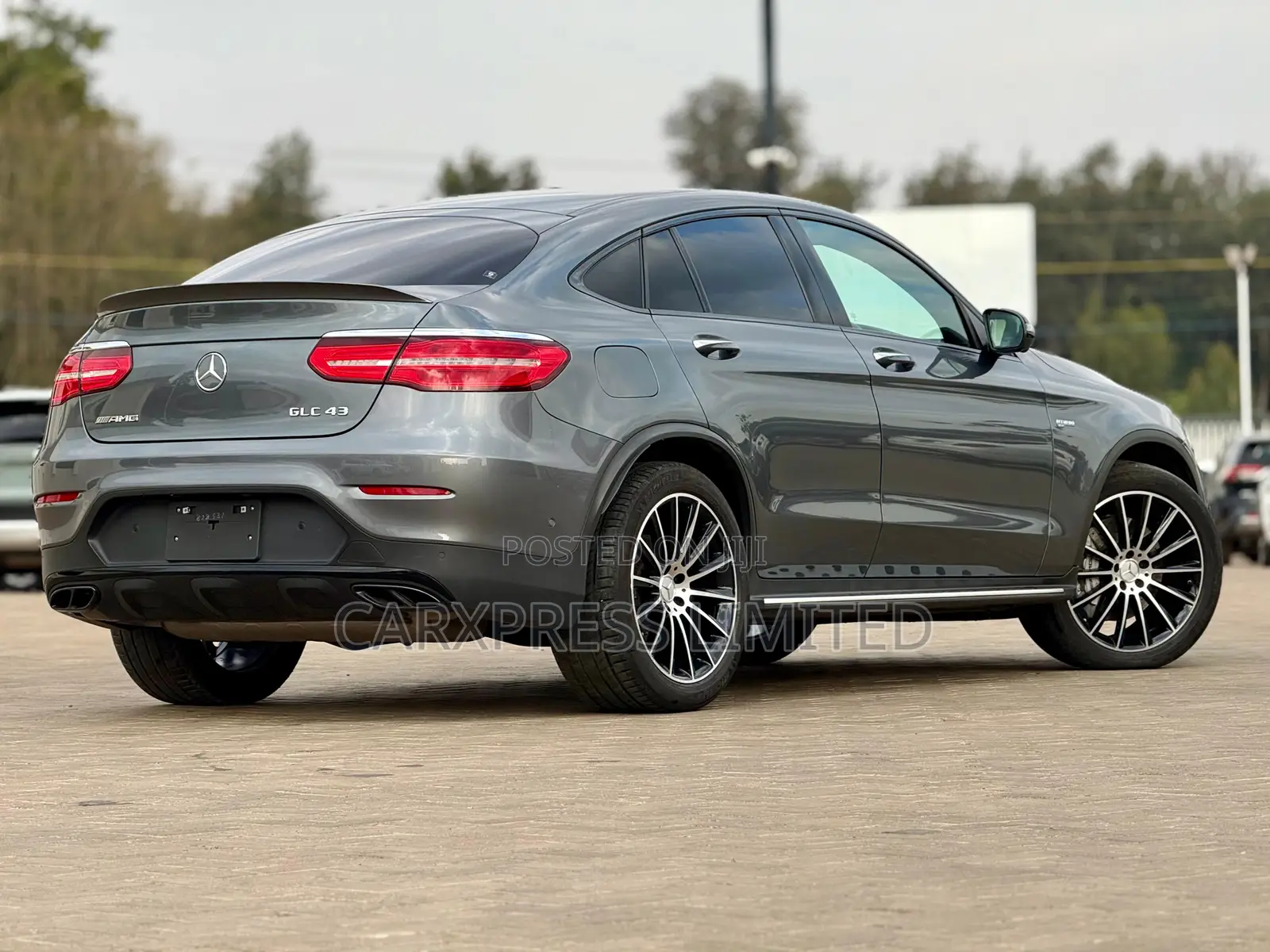 Mercedes-Benz GLC-Class 2018 Gray