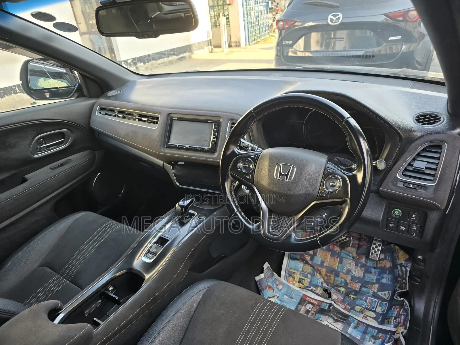 Honda Vezel 2018 Black