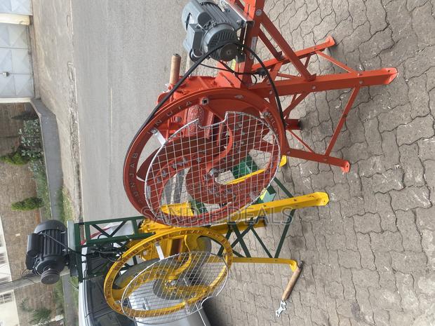 3 Blade Chaff Cutter - main view