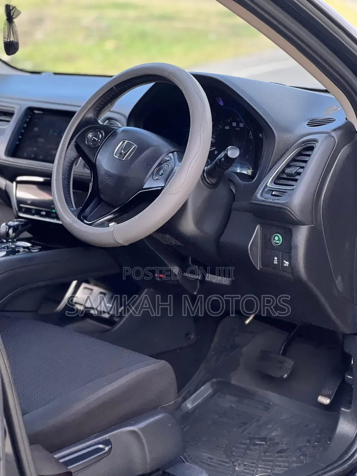 Honda Vezel 2017 Black