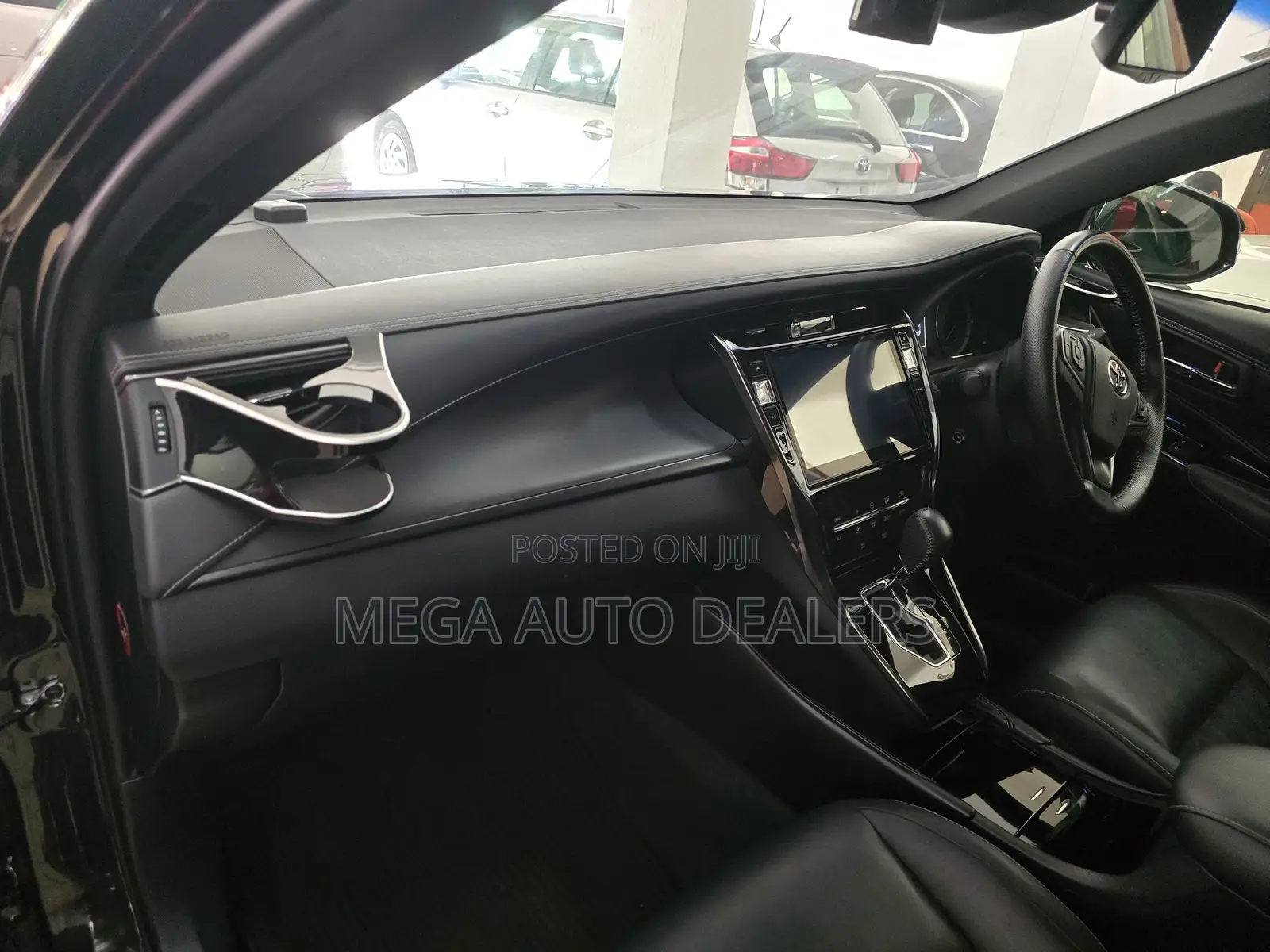 Toyota Harrier 2018 Black