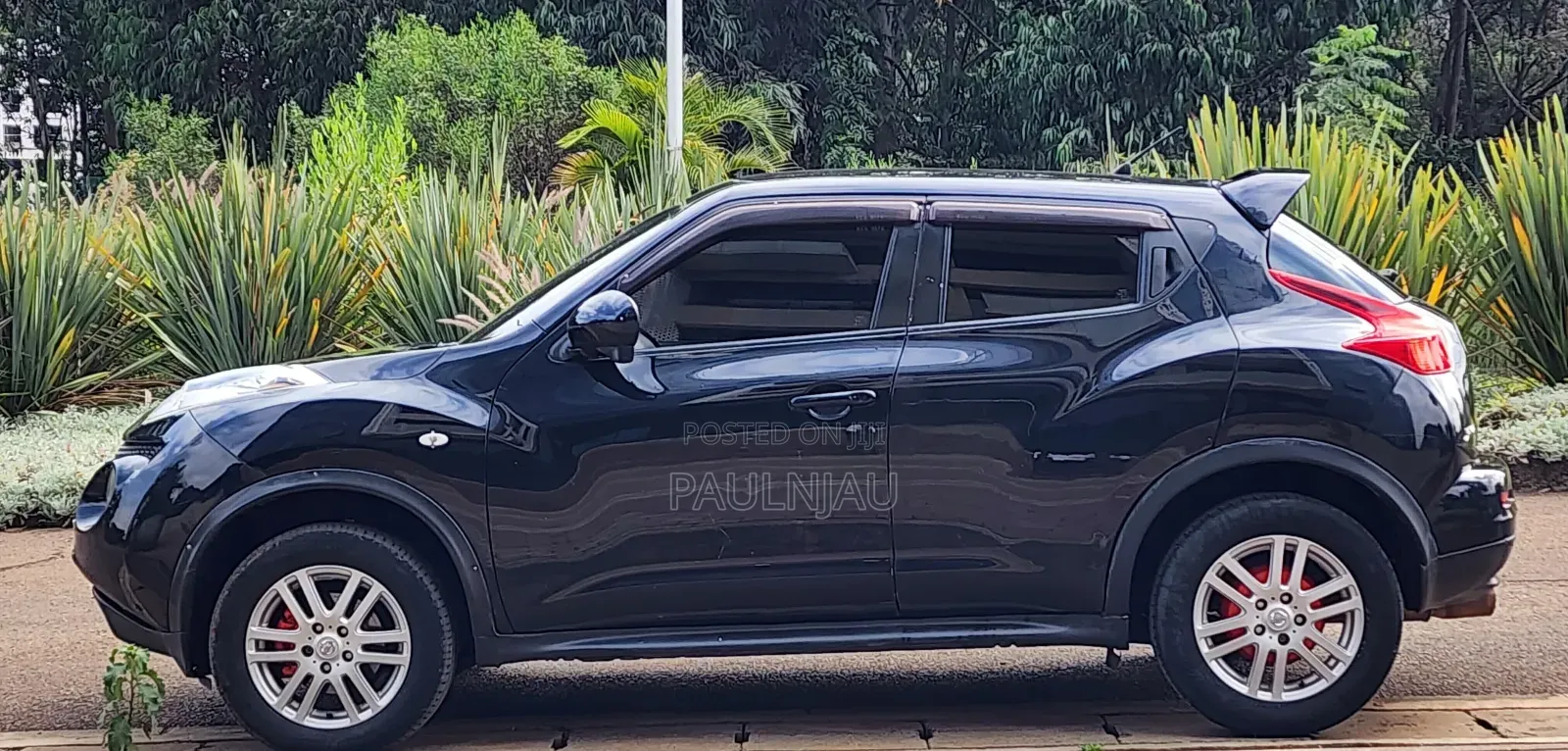 Nissan Juke 2012 Matt Black