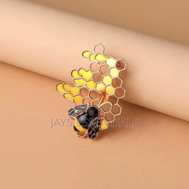 Elegant Fashion Brooches - thumbnail 11