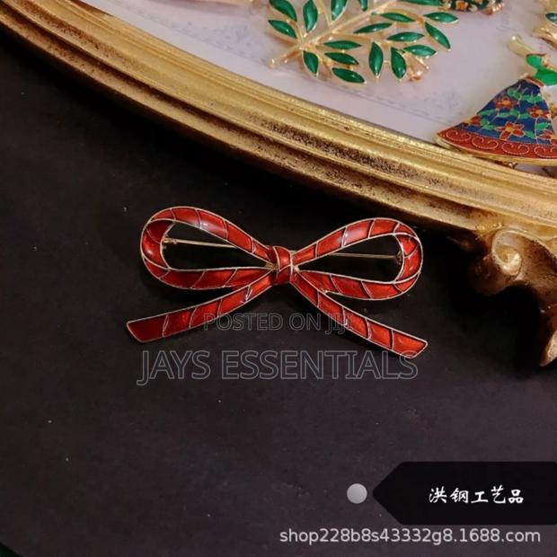 Elegant Fashion Brooches - thumbnail 13