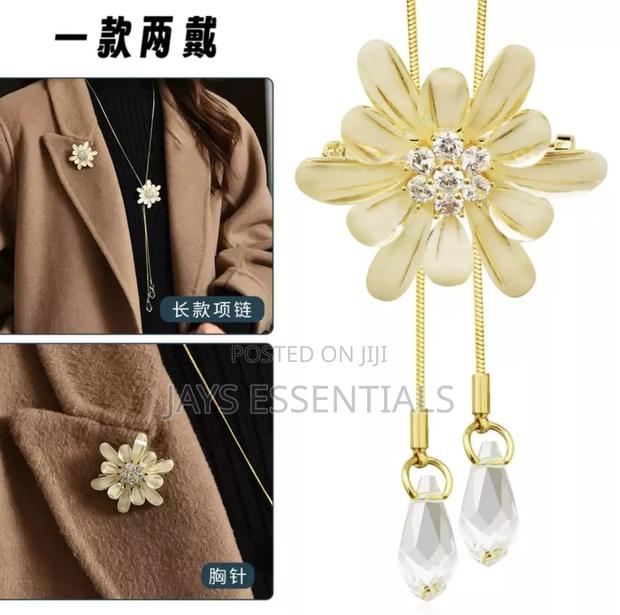 Classy Brooch Pins - thumbnail 3