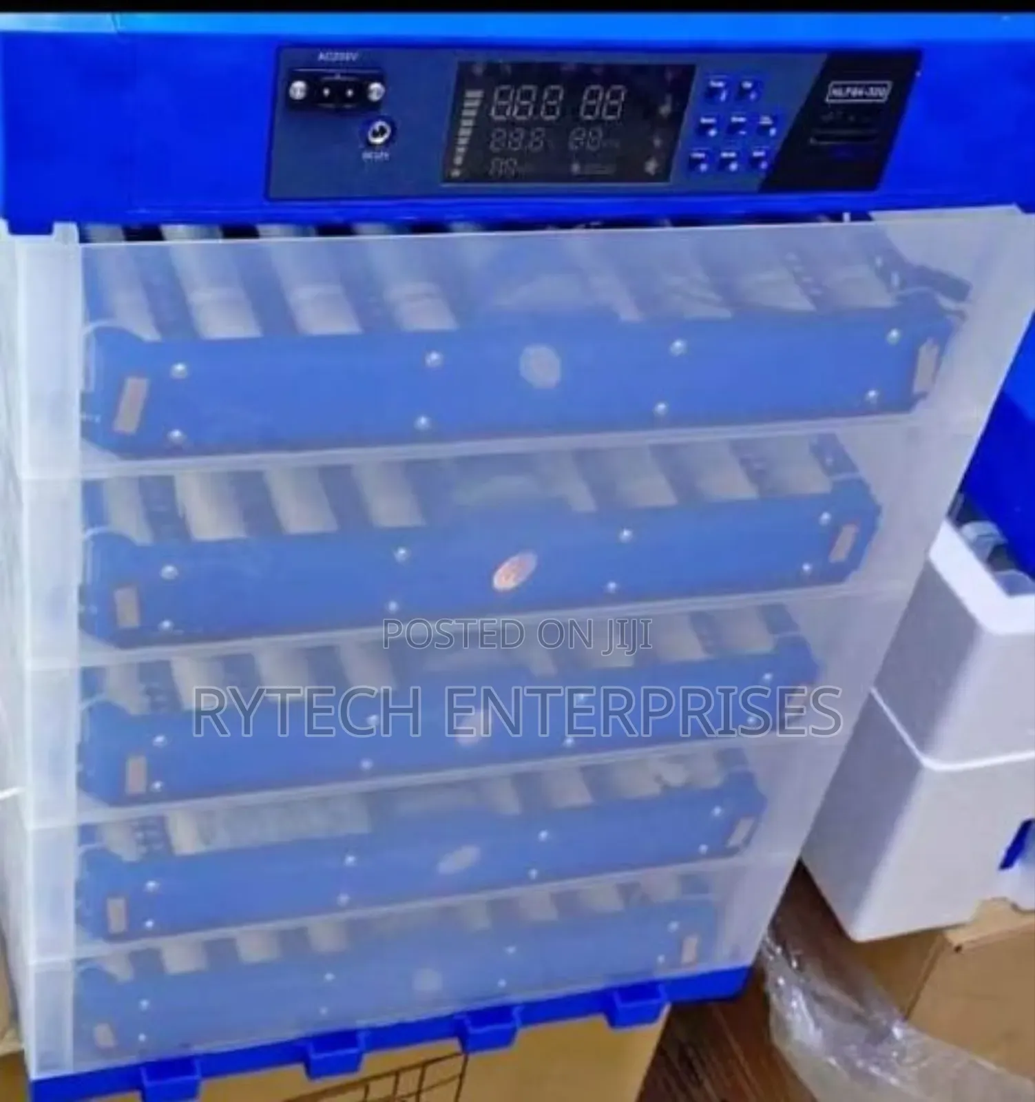 Egg Incubator/ 320 Egg Incubator