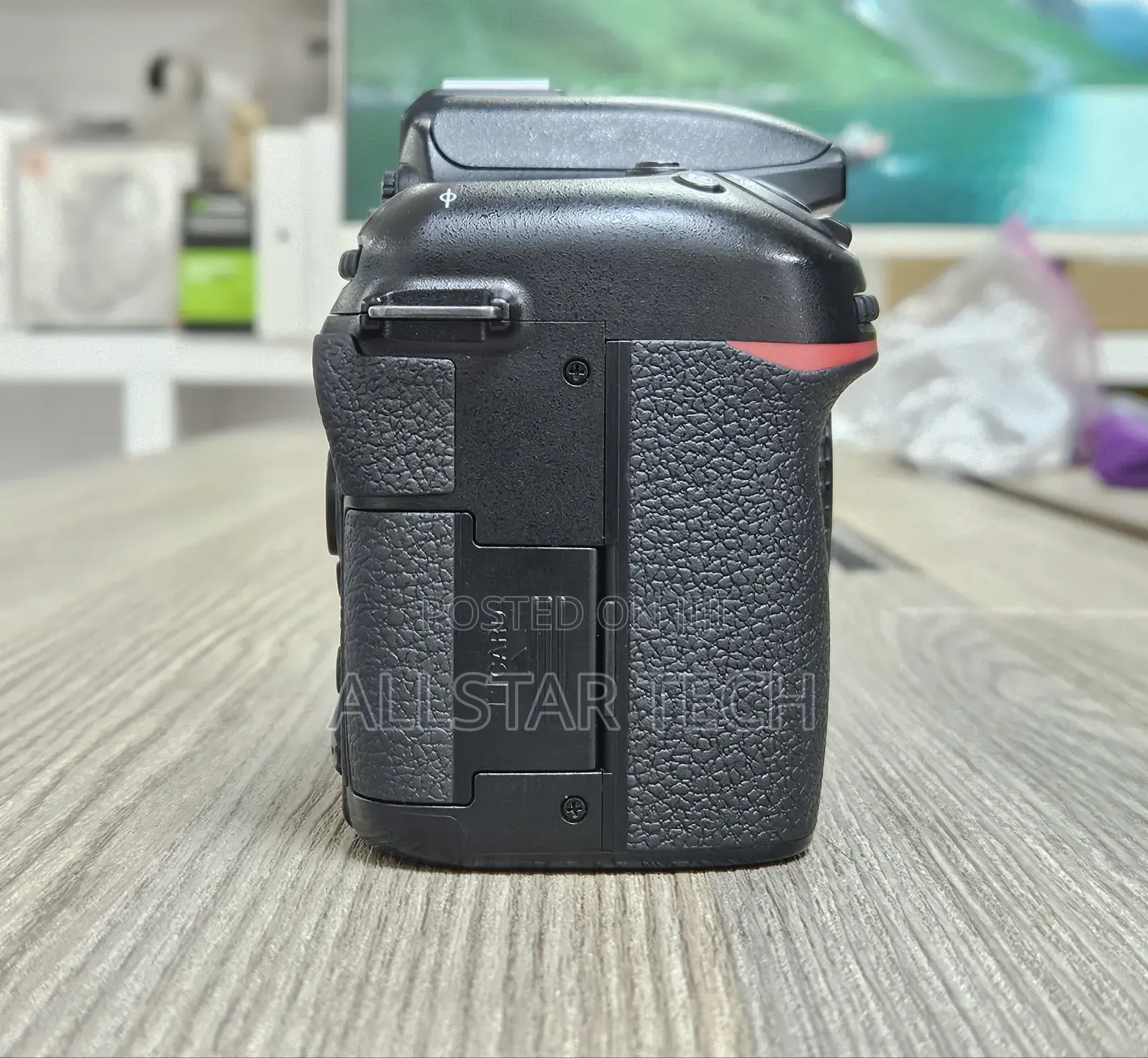 Nikon D7500 DSLR Camera Body Plus Charger and Strap!