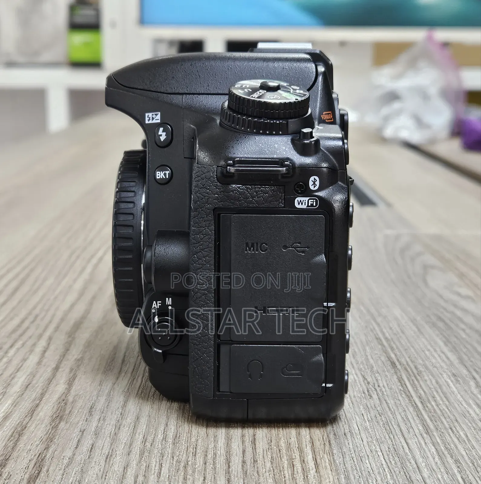 Nikon D7500 DSLR Camera Body Plus Charger and Strap!