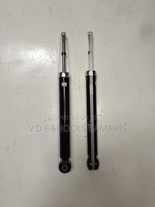 Mitsubishi Grandis/Chariot Front Shocks - thumbnail 5