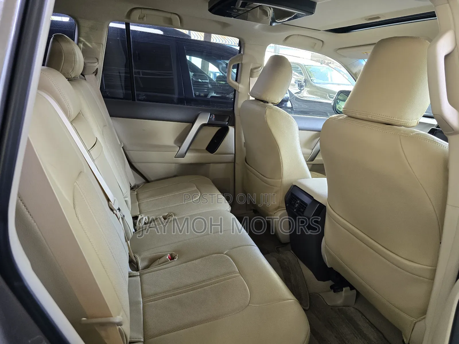 Toyota Land Cruiser Prado 2019 Beige
