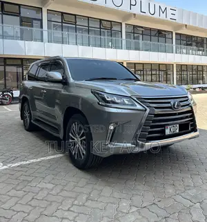 Lexus LX 570 AWD 2016 Silver