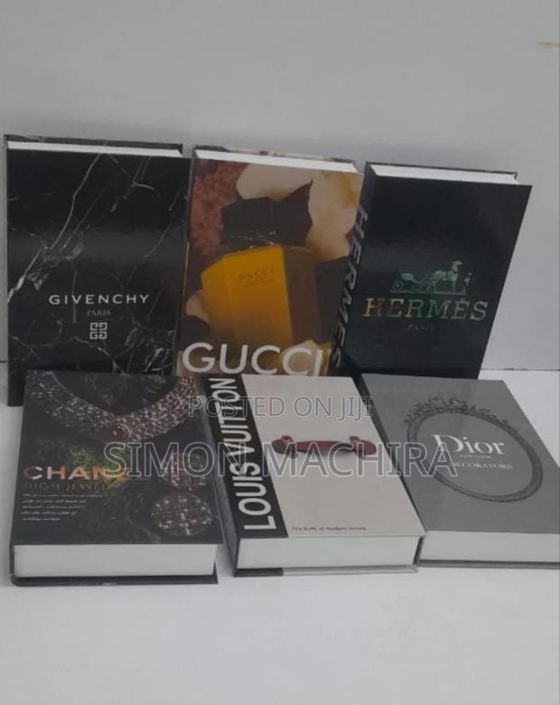 Hard Gloss Decor Books - thumbnail 4